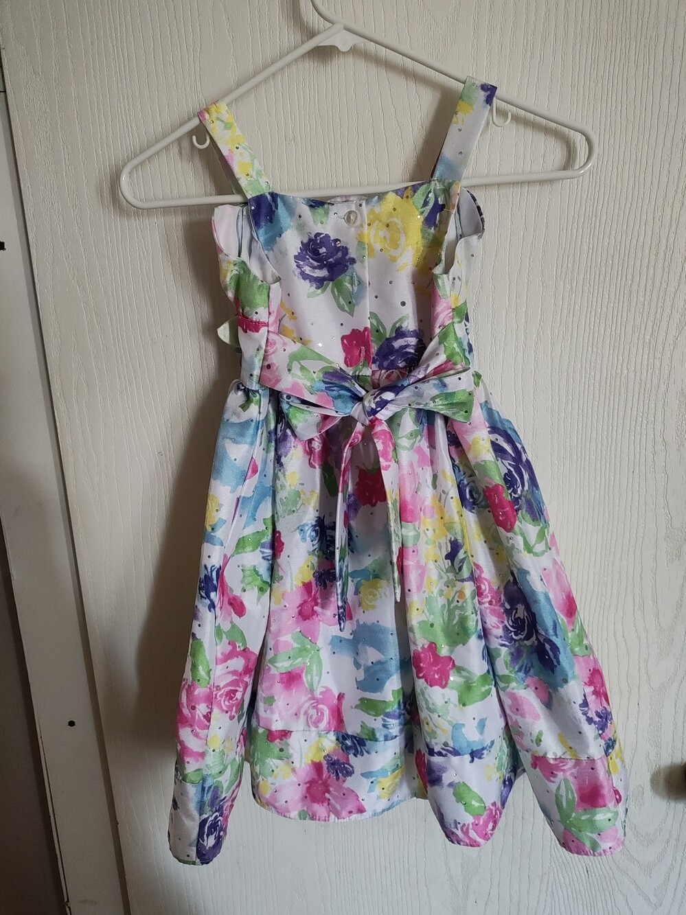 Youngland Floral Sundress in White, Pink, Purple, Blue, Green, Yellow - Picture 2 of 4